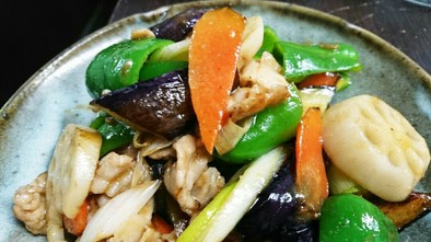 簡単豚肉と野菜の味噌炒めの写真