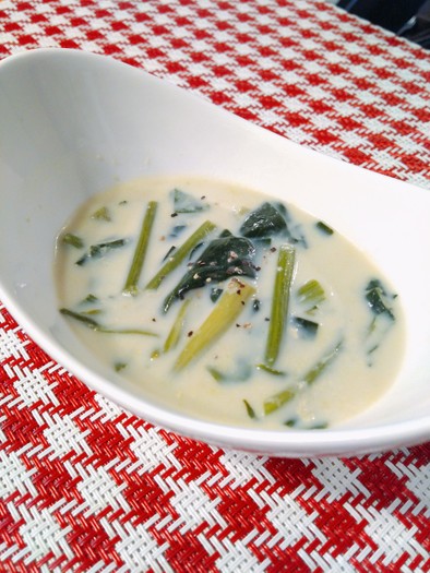 とっても簡単♡ホウレン草の豆乳スープの写真