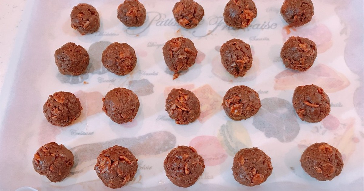 パン粉とフレークで 生チョコクランチ レシピ 作り方 By クックまいななパパ クックパッド 簡単おいしいみんなのレシピが350万品