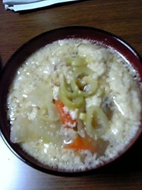 大豆がふわふわに♪具だくさんな呉汁