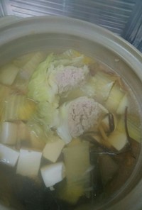 乾物スープ鍋、ロールキャベツとエリンギ