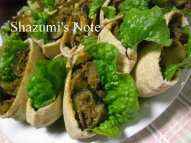 なすのカレー風味ソテーでピタパン風サンド