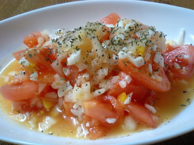 トマト☆ゆで卵のサラダの写真