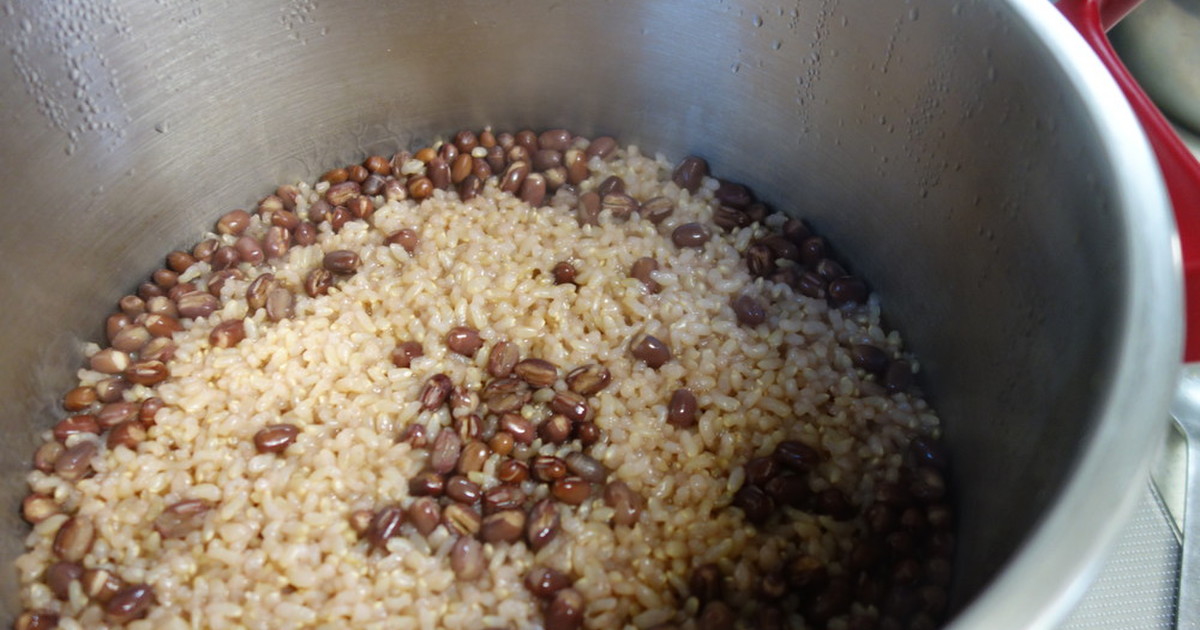 モチモチ小豆玄米ご飯 by spicemagic 【クックパッド】 簡単おいしいみんなのレシピが356万品 モチモチ小豆玄米ご飯 by spicemagic