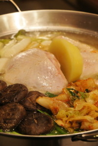 若鶏丸ごと1羽☆韓国風水炊きタッハンマリ