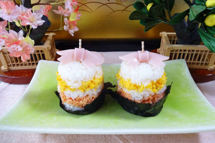 おにぎりケーキ のりカップ リボンハム レシピ 作り方 By Kokubo クックパッド 簡単おいしいみんなのレシピが373万品