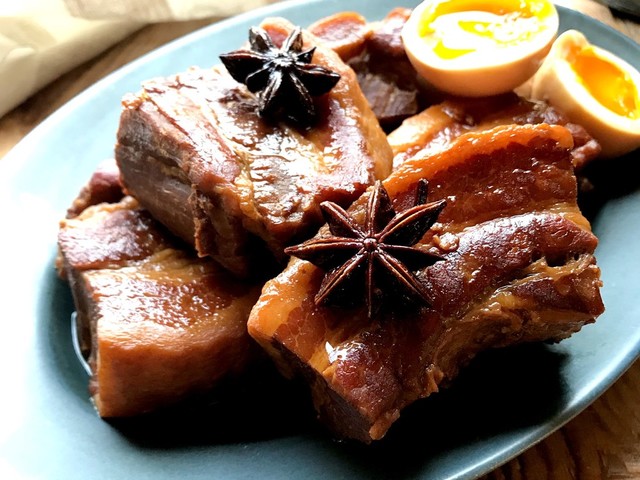 八角で本格中華風 豚の角煮 レシピ 作り方 By Sachi5 クックパッド 簡単おいしいみんなのレシピが378万品