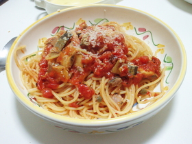 サンマのトマトソースパスタ