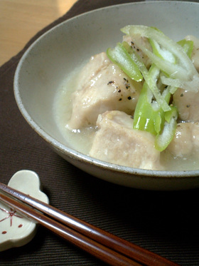とろっとろネギ塩ダレの鶏肉