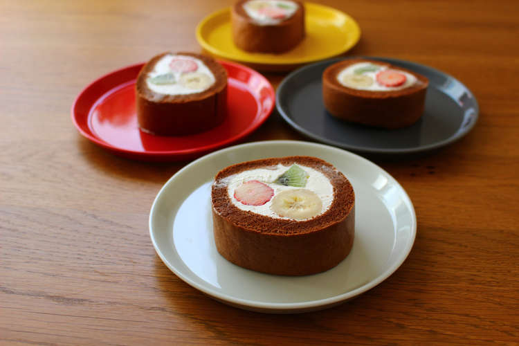 フルーツチョコロールケーキ レシピ 作り方 By ひよこ食堂 クックパッド 簡単おいしいみんなのレシピが355万品