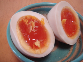 めんつゆに漬け込むだけ,美味しい煮たまご