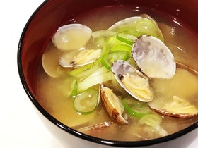 あさりのお味噌汁♡超簡単砂抜き法、伝授☆
