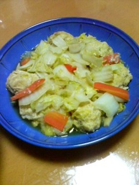 鶏団子と白菜の煮物