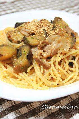豚肉となすのコチュジャン味パスタ