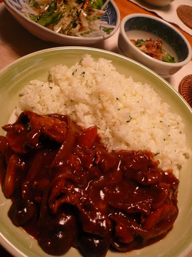 炊飯器にポン!簡単すぎるバターライス☆