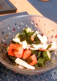 簡単副菜✩さっぱりネバネバ精力サラダ