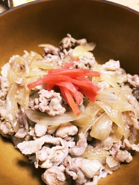 麺つゆで!簡単!吉野家風牛丼