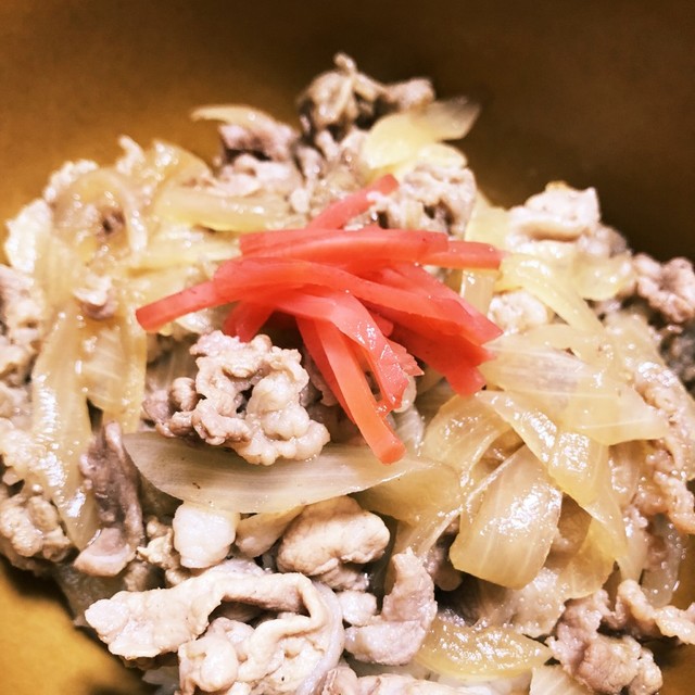 麺つゆで 簡単 吉 家風牛丼 レシピ 作り方 By Mighty68 クックパッド 簡単おいしいみんなのレシピが352万品