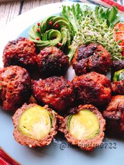 お弁当に!芽キャベツハンバーグ(動画有)の写真