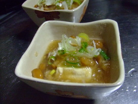 トロうま☆豆腐のなめこおろしかけ
