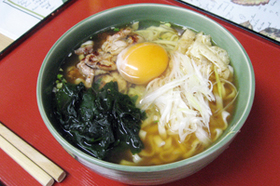 豚タマ艶うどん