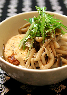 ひろうすとしめじの炊いたん