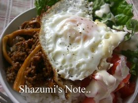 野菜たっぷりロコモコ丼