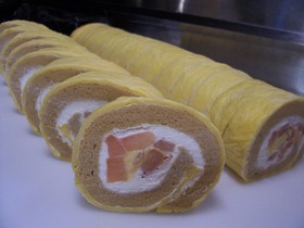 りんご煮☆使って… シューロールケーキ♪