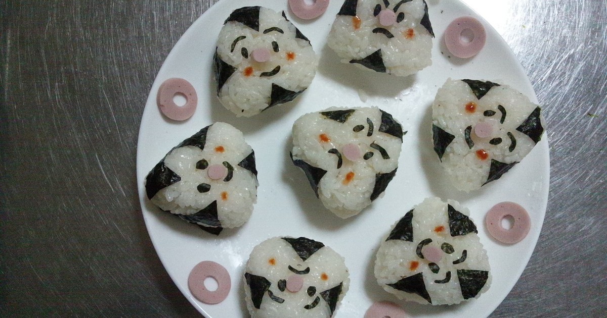 簡単 おむすびまんおにぎり キャラ弁にも レシピ 作り方 By そうりんゆうまま クックパッド 簡単おいしいみんなのレシピが350万品