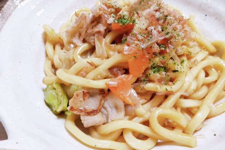休日の簡単お昼ごはん 焼きうどん レシピ 作り方 By ひぃらぃ クックパッド 簡単おいしいみんなのレシピが372万品