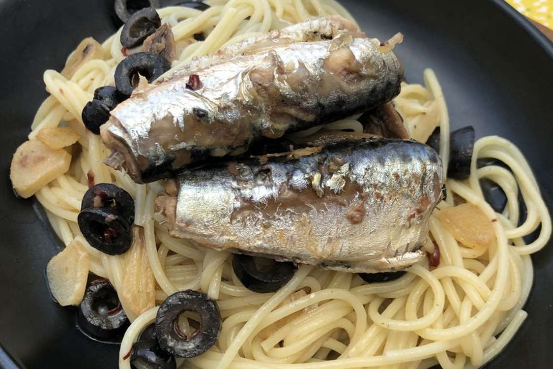 オイルサーディンとアンチョビのパスタ レシピ 作り方 By Tombtomb クックパッド 簡単おいしいみんなのレシピが379万品