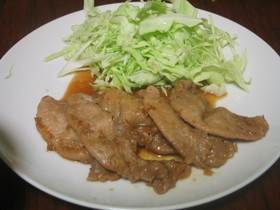 豚肉のにんにくしょうが焼き