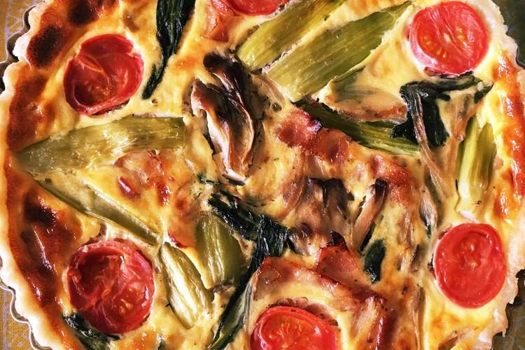 小松菜とベーコンのキッシュ レシピ 作り方 By Mutumi クックパッド 簡単おいしいみんなのレシピが350万品