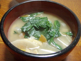 煮物?汁物?野菜いっぱい放り込むだけ