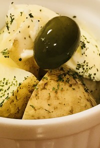 【ココット】塩漬けオリーブ＆ポテトサラダ