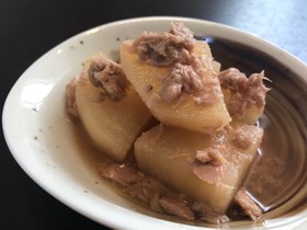 簡単、優しい味*大根とツナの煮物