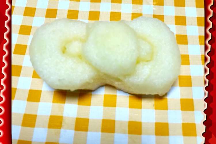 りんごのキティーちゃんリボン 飾り切り レシピ 作り方 By みつせ鶏ママ クックパッド 簡単おいしいみんなのレシピが359万品