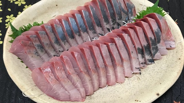 刺身の切り方 いなだの刺身 レシピ 作り方 By Dentack クックパッド 簡単おいしいみんなのレシピが361万品