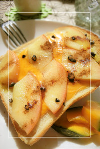 カカオ香る❀蒸し林檎のチーズトースト