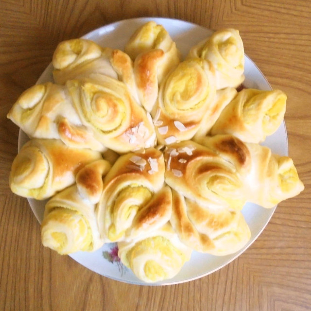 巻き込み成形で お花ちぎりパン 1 レシピ 作り方 By オキミン クックパッド 簡単おいしいみんなのレシピが357万品 巻き込み成形で お花ちぎりパン 1 レシピ 作り方 By オキミン クックパッド 簡単おいしいみんなのレシピが357万品