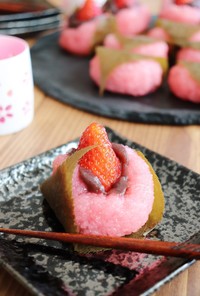 ひな祭り♡いちご桜餅