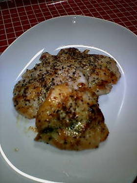 鶏胸肉で♪簡単ハーブチキン♪