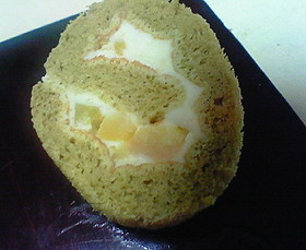 簡単★抹茶と栗のロールケーキ
