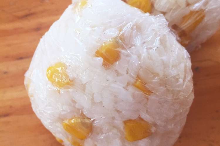 コーンのニンニク醤油バターおにぎり レシピ 作り方 By ようかんママ クックパッド 簡単おいしいみんなのレシピが356万品