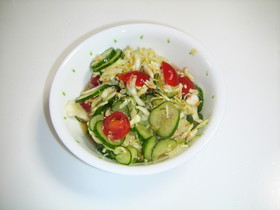 野菜の酢っぱいサラダ