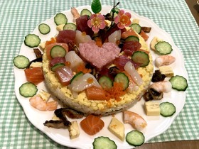 ひな祭りの海鮮バラちらし寿司ケーキ
