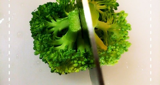 簡単 ブロッコリーの洗い方切り方コツ レシピ 作り方 By けいこ317 クックパッド 簡単おいしいみんなのレシピが365万品