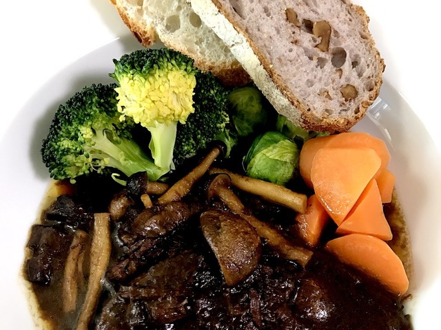 おもてなしに ルーなし本格ビーフシチュー レシピ 作り方 By 主婦いもこ クックパッド 簡単おいしいみんなのレシピが350万品