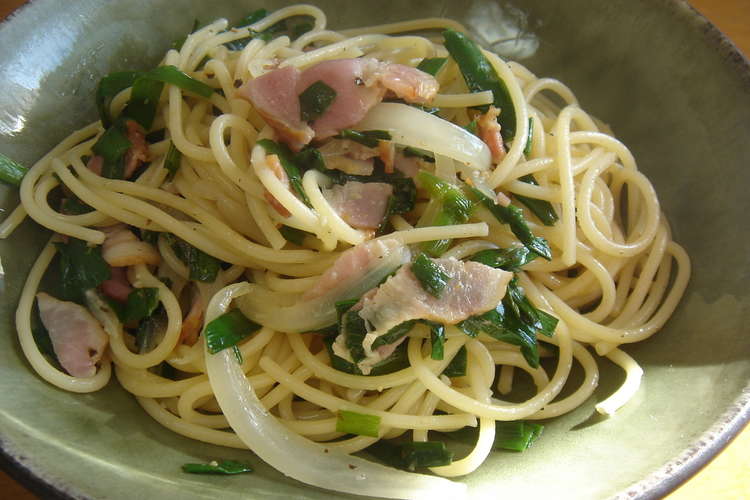 美味しい にらとベーコンのパスタ レシピ 作り方 By みっちょっちょ クックパッド 簡単おいしいみんなのレシピが351万品