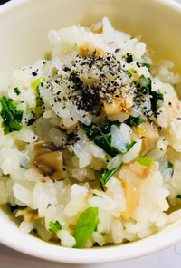 春菊と舞茸の混ぜご飯(おひたしリメイク)
